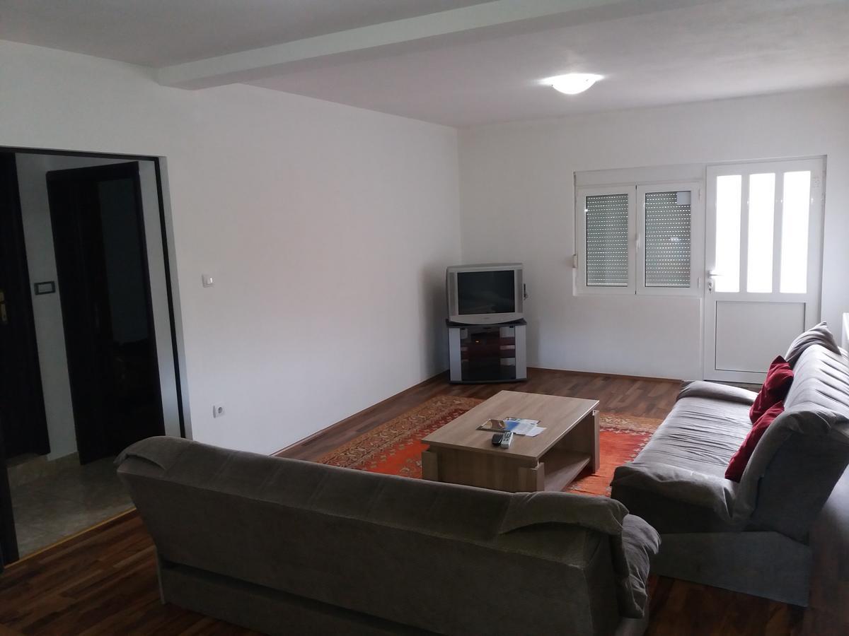 סטינג'ה Apartments Mirkovic מראה חיצוני תמונה